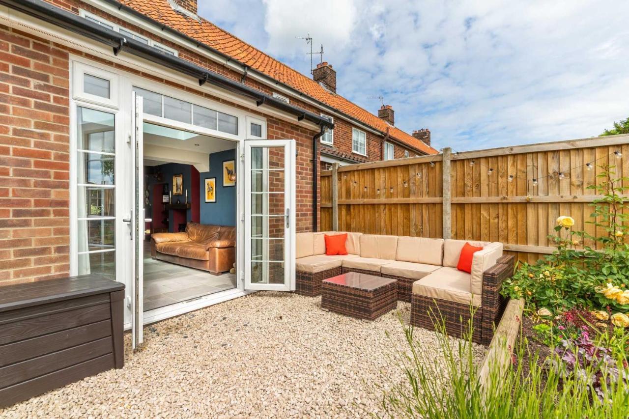 Host & Stay - Church Lane Cottage Filby Luaran gambar