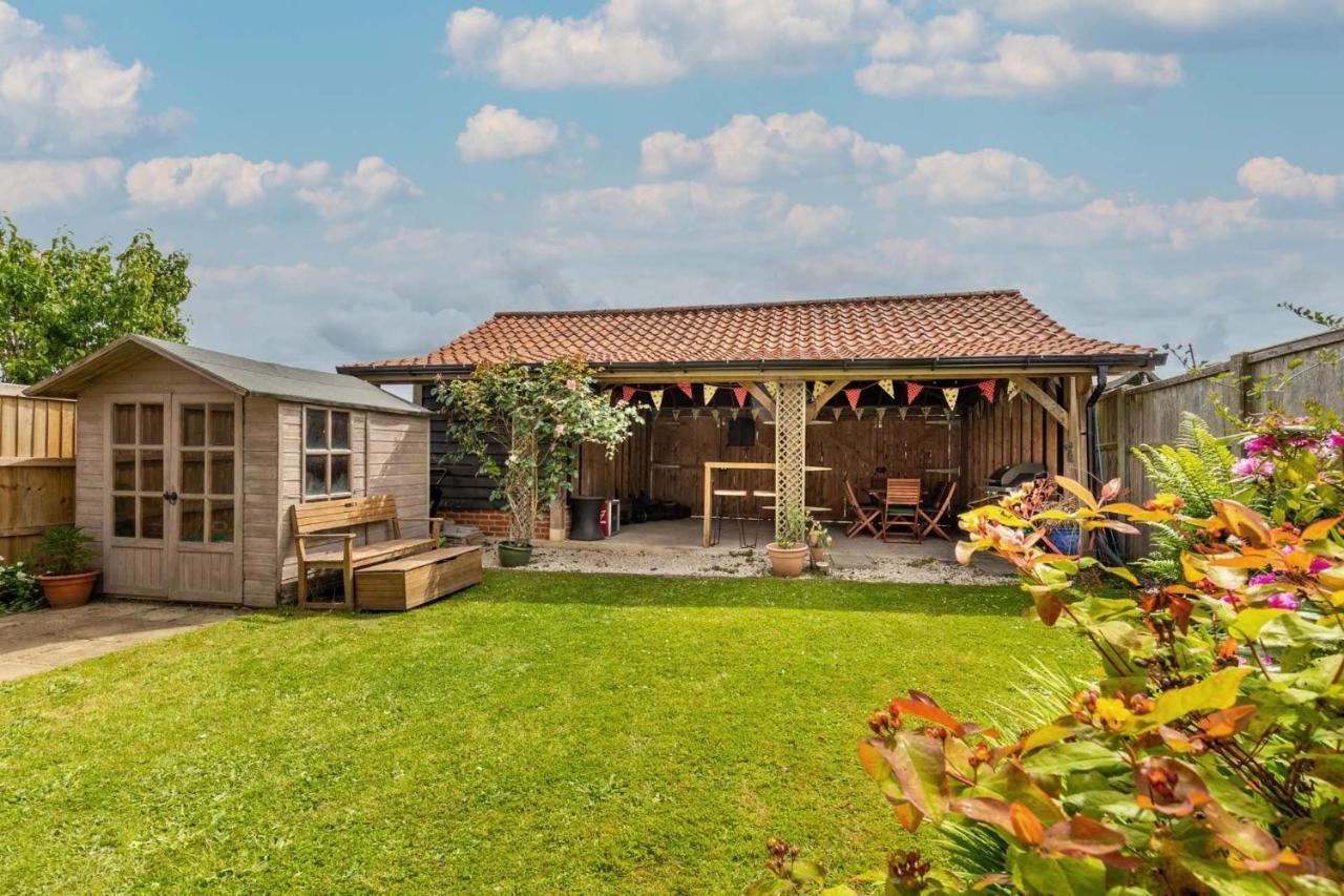 Host & Stay - Church Lane Cottage Filby Luaran gambar